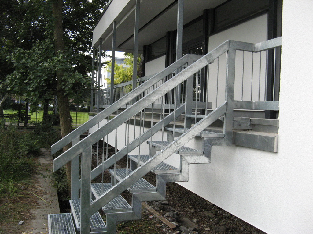 2011